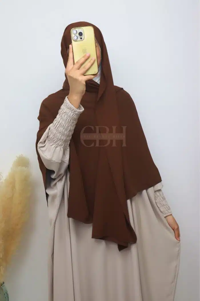 Khimar Court et Hijab en Un Seul Modèle – 2 en 1 Parfait