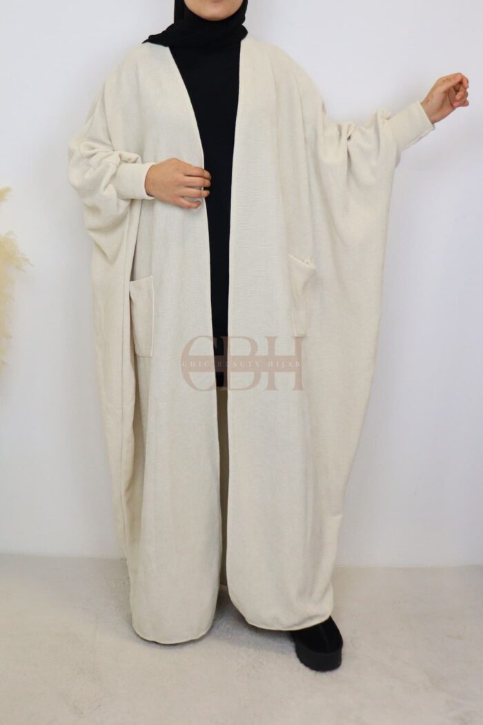 Cardigan papillon en velours beige élégant pour femme