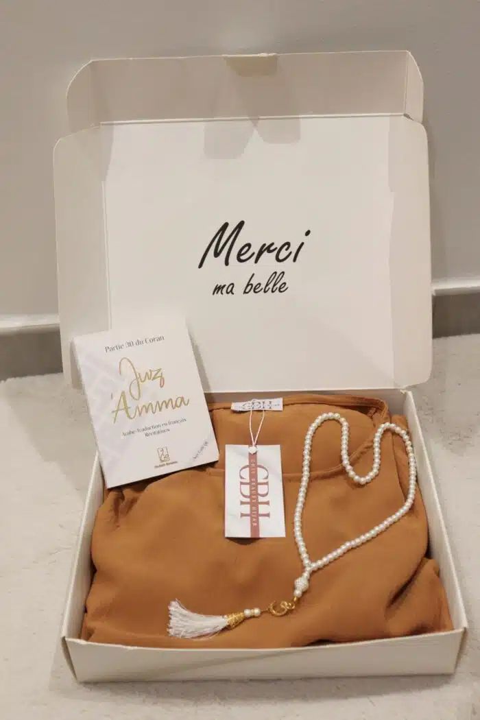 Coffret prière femme chic camel